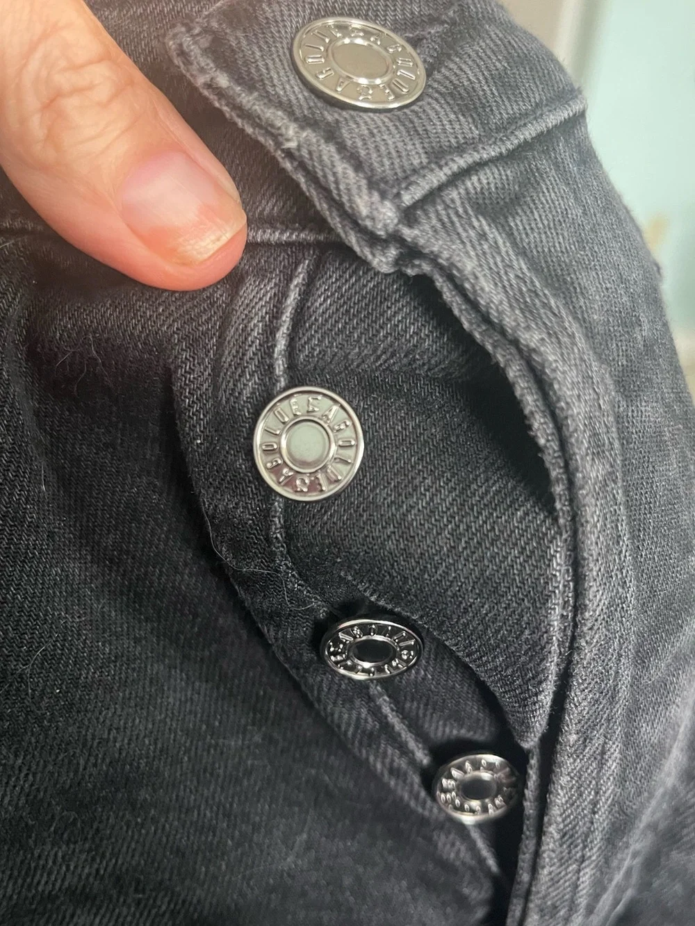 AGOLDE Riley Black High Rise Straight Crop Distressed Button Fly Jeans Size 24 - Picture 7 of 9